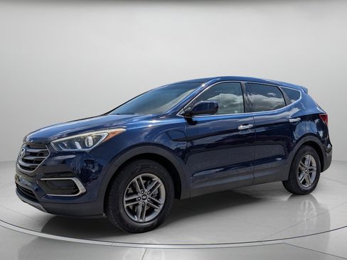 Used 2017 Hyundai Santa Fe Sport FWD image 2