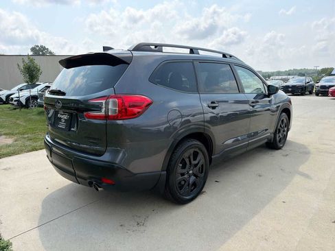 Used 2024 Subaru Ascent Onyx Edition AWD/4WD image 6