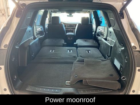 Used 2024 Buick Enclave Avenir w/ Avenir Technology Package image 24