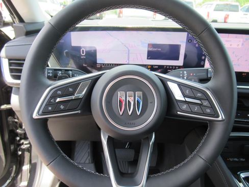 New 2026 Buick Envision Preferred AWD/4WD image 21