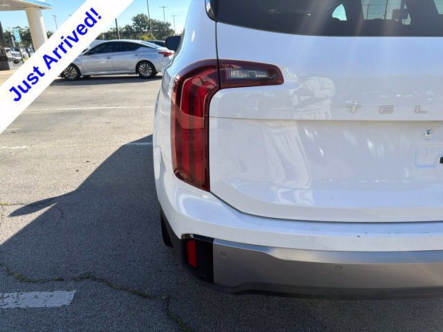 Used 2025 Kia Telluride S FWD image 15