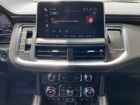 Used 2023 GMC Yukon AT4 w/ AT4 Premium Package AWD/4WD image 23