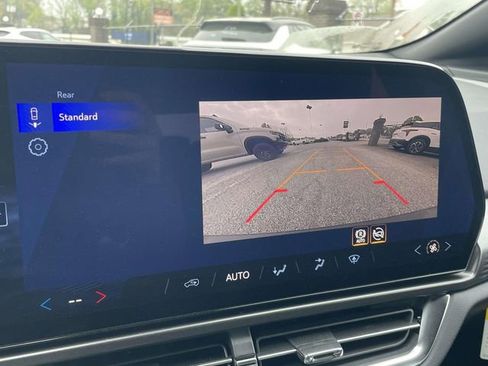 New 2026 Chevrolet Equinox EV LT FWD image 12