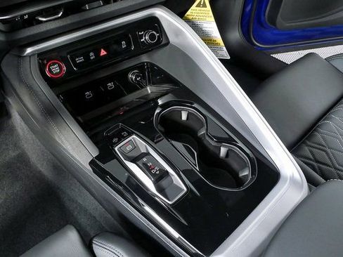 New 2025 Audi SQ5 Premium Plus image 18