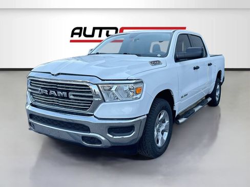 Used 2023 RAM 1500 Lone Star AWD/4WD image 3