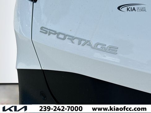 New 2026 Kia Sportage EX FWD image 10