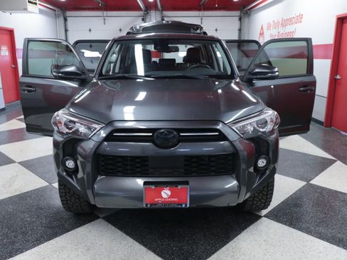 Used 2021 Toyota 4Runner SR5 Premium w/ Moonroof Package image 27