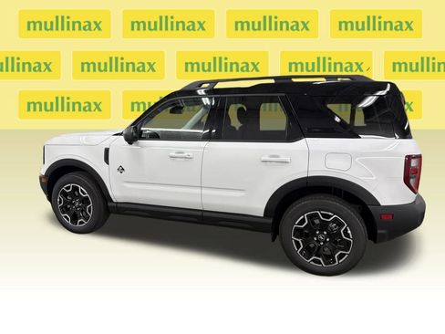 New 2025 Ford Bronco Sport Outer Banks w/ Outer Banks Tech Package+ AWD/4WD image 12