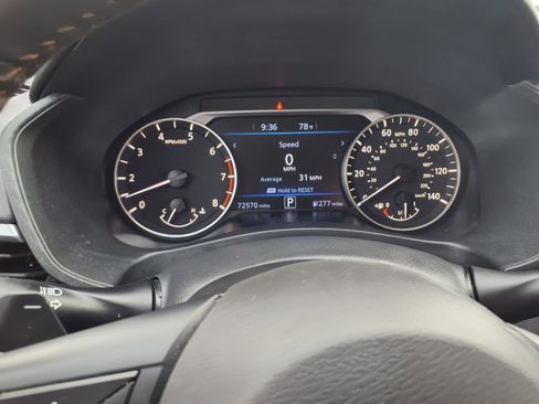 Used 2022 Nissan Altima 2.5 SR FWD image 17