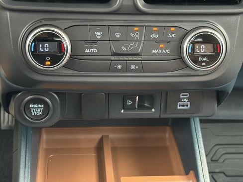 Certified 2022 Ford Maverick Lariat FWD image 31