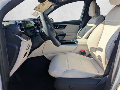 New 2026 Mercedes-Benz GLC 300 image 4