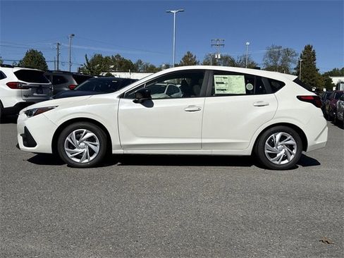 New 2025 Subaru Impreza 2.0i image 6