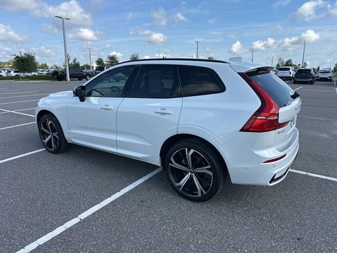 Used 2023 Volvo XC60 B5 Ultimate w/ Protection Package Premier FWD image 11