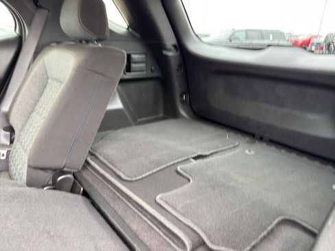 Used 2024 Chevrolet Equinox LT image 34