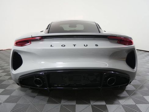 Used 2025 Lotus Emira RWD image 7