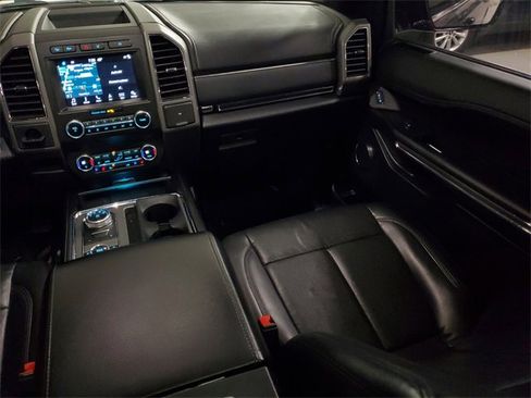 Used 2019 Ford Expedition Max XLT w/ Equipment Group 202A image 16