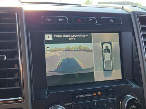 Used 2018 Ford F150 Raptor w/ Equipment Group 802A Luxury image 33