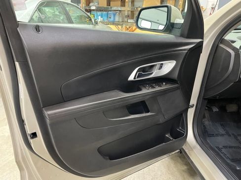 Used 2016 Chevrolet Equinox LT w/ Convenience Package FWD image 12
