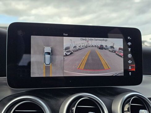 Certified 2021 Mercedes-Benz GLC 300 4MATIC image 29