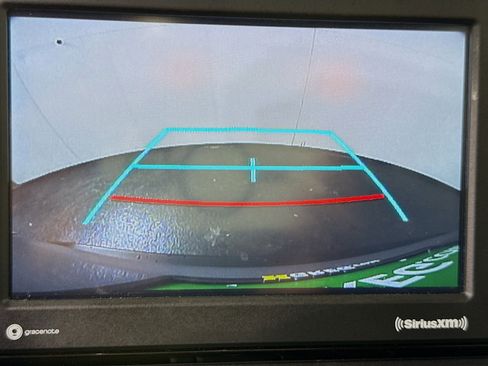 Used 2022 Toyota RAV4 LE image 19