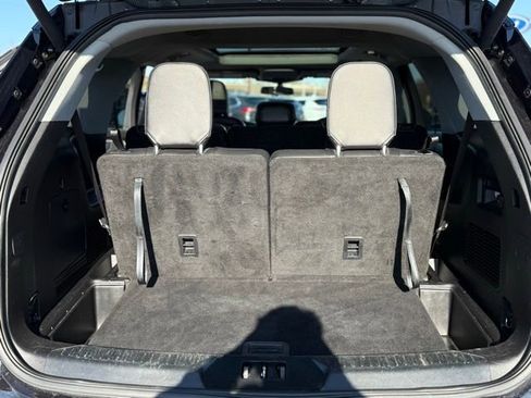 Certified 2020 Ford Explorer XLT w/ Equipment Group 202A image 23