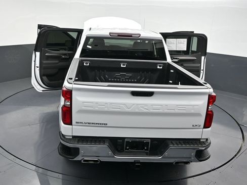 Used 2022 Chevrolet Silverado 1500 LTZ w/ Z71 Off-Road Package image 36