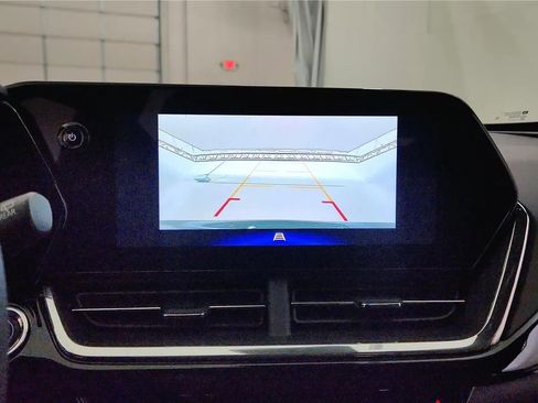 New 2026 Chevrolet Trax RS w/ Driver Confidence Package FWD image 25