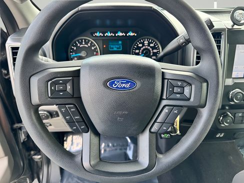 Used 2020 Ford F150 XLT RWD image 14