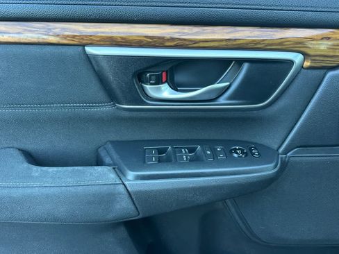 Used 2018 Honda CR-V EX image 12