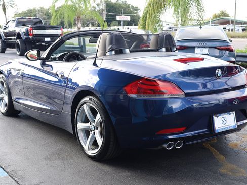Used 2010 BMW Z4 sDrive30i image 3