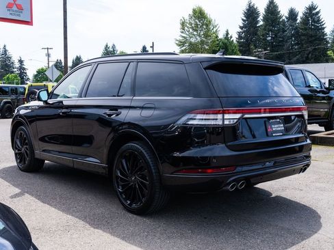 Used 2023 Lincoln Aviator Reserve w/ Equipment Group 201A AWD/4WD image 4