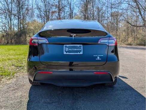 Used 2021 Tesla Model Y Long Range AWD/4WD image 6