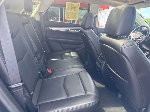 Used 2019 Cadillac XT5 Luxury w/ Trailering Package AWD/4WD image 11