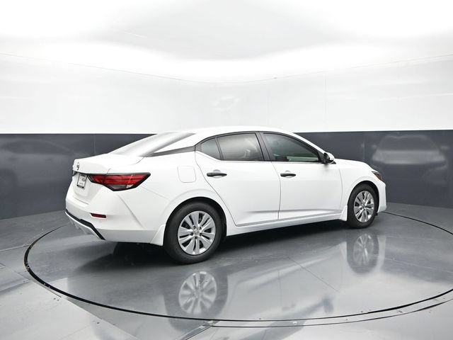 Certified 2025 Nissan Sentra S FWD image 7