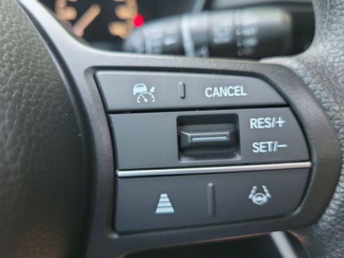 Certified 2025 Honda CR-V EX image 28