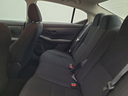 Used 2025 Nissan Sentra S FWD image 18