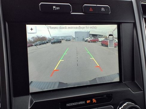 Used 2018 Ford F150 XLT w/ Equipment Group 302A Luxury image 9