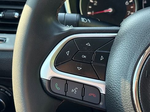 Used 2021 Jeep Compass Latitude AWD/4WD image 20