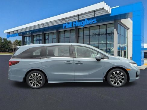 New 2026 Honda Odyssey Elite image 2