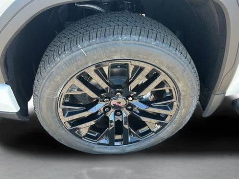 New 2026 GMC Sierra 1500 Elevation w/ Elevation Premium Package AWD/4WD image 27