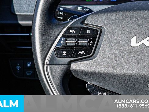 Used 2022 Kia EV6 Wind image 31