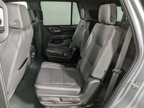 Used 2023 GMC Yukon SLT image 27