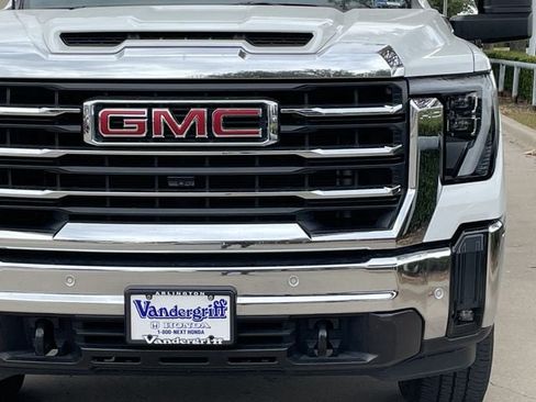 Used 2024 GMC Sierra 2500 SLT w/ Texas SLT Premium Package AWD/4WD image 8