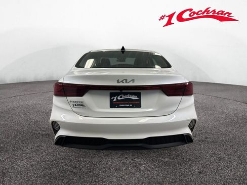 Used 2023 Kia Forte LXS image 17