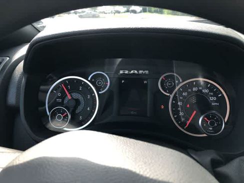 New 2026 RAM 3500 Tradesman AWD/4WD image 28