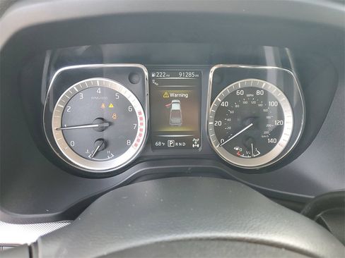 Used 2017 Nissan Titan PRO-4X image 29