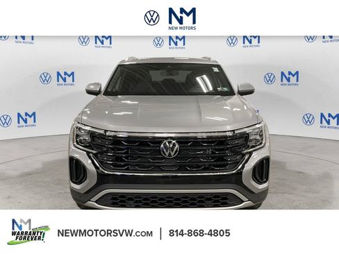 New 2026 Volkswagen Atlas Cross Sport SE image 8