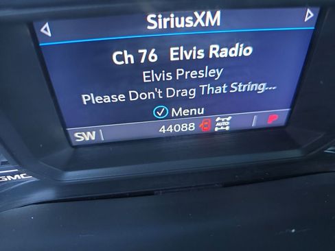 Used 2023 GMC Sierra 2500 AT4 w/ AT4 Preferred Package image 26