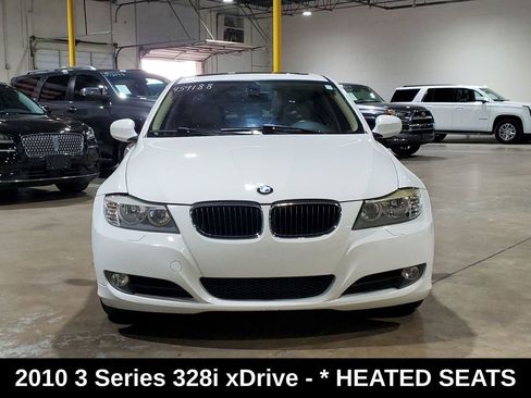 Used 2010 BMW 328i xDrive Sedan image 2