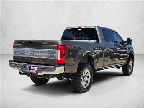 Used 2017 Ford F250 King Ranch w/ King Ranch Ultimate Package AWD/4WD image 5